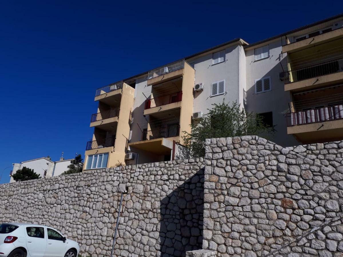 Apartment Jakov เซนญ์ ภายนอก รูปภาพ